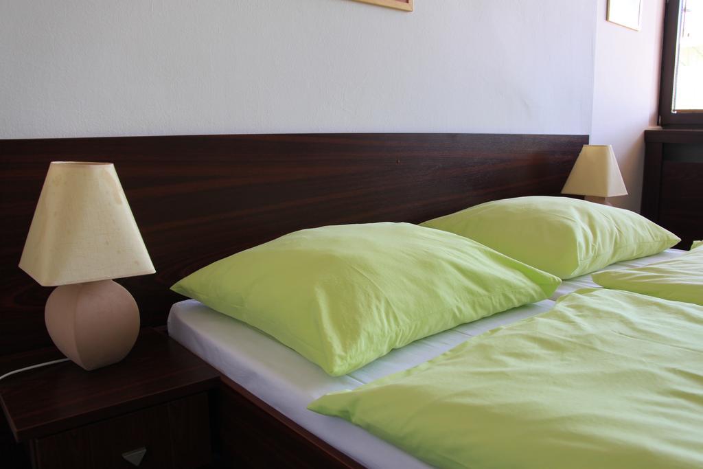 Hotel Bothe Považská Bystrica Rum bild