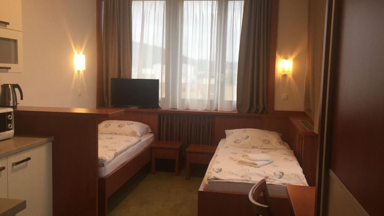 Hotel Bothe Považská Bystrica Exteriör bild