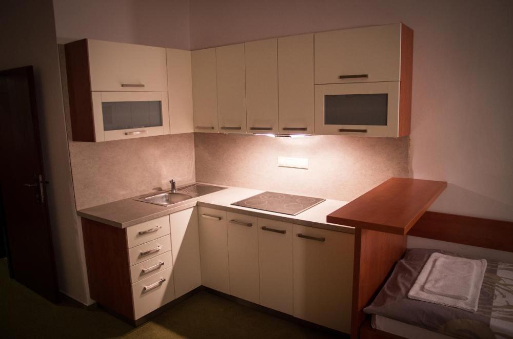 Hotel Bothe Považská Bystrica Exteriör bild