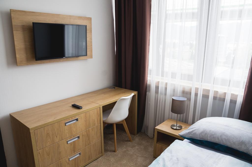 Hotel Bothe Považská Bystrica Exteriör bild